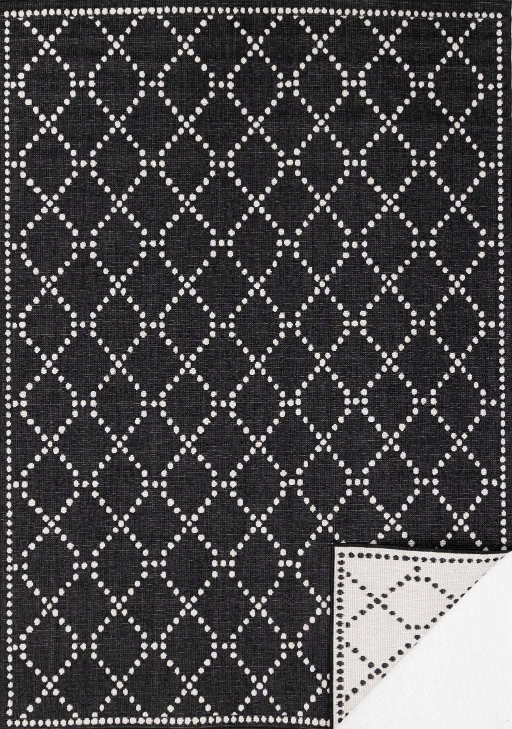 Brooke Reversible Diamonds Indoor/Outdoor Area Rug - 5'3" x 7'7"|Carpette réversible Brooke à motif de diamants pour l’intérieur et l'extérieur - 5 pi 3 po x 7 pi 7 po