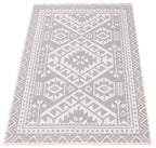 Gaia Light Grey 4'7" x 6'7" Area Rug|Carpette Gaia gris clair 4 pi 7 po x 6 pi 7 po|D86FW5XO