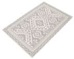 Gaia Light Grey 4'7" x 6'7" Area Rug|Carpette Gaia gris clair 4 pi 7 po x 6 pi 7 po|D86FW5XO