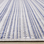 Cabana Textured Stripes Outdoor Area Rug - 5'3" x 7'7"|Carpette Cabana à rayures texturées pour l'extérieur - 5 pi 3 po x 7 pi 7 po