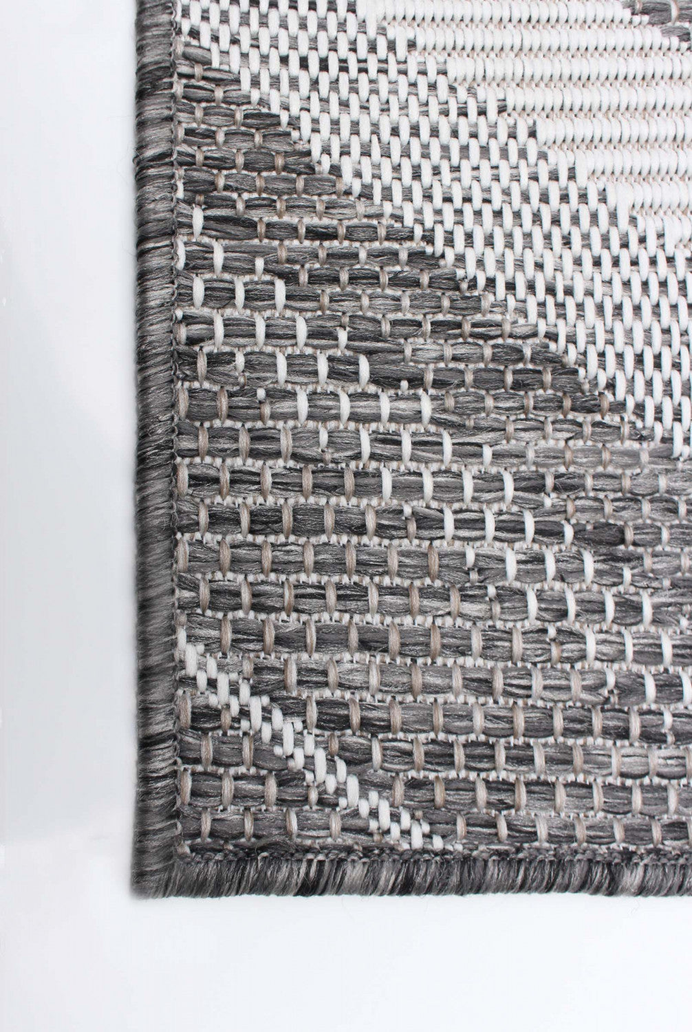 Neisha Modern Grey Rug 6'7" X 9'6" Area Rug|Carpette Neisha Modern grise 6 pi 7 po x 9 pi 6 po|D86FIW4K