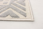 Gaia Light Grey 4'7" x 6'7" Area Rug|Carpette Gaia gris clair 4 pi 7 po x 6 pi 7 po|D86FW5XO