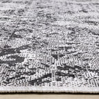 Jackson Distressed Damask Indoor/Outdoor Area Rug - 5'3" x 7'7"|Carpette Jackson à motif damassé vieilli pour l'intérieur et l'extérieur - 5 pi 3 po x 7 pi 7 po