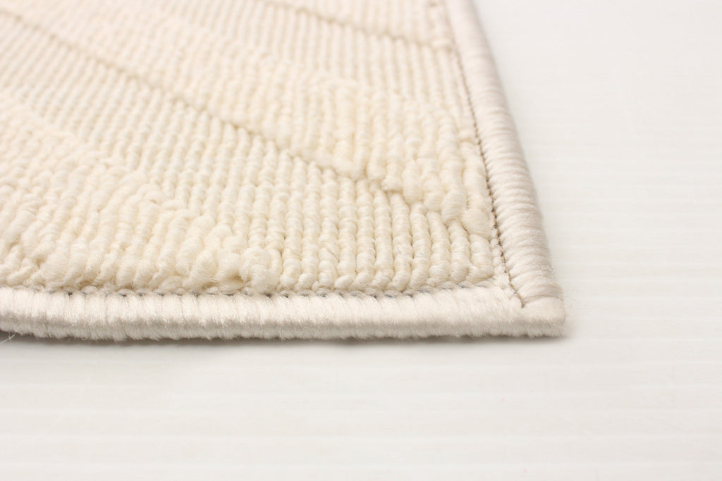 Dodie Ivory 4'7" x 6'7" Area Rug|Carpette Dodie ivoire 4 pi 7 po x 6 pi 7 po|D86FY2CG