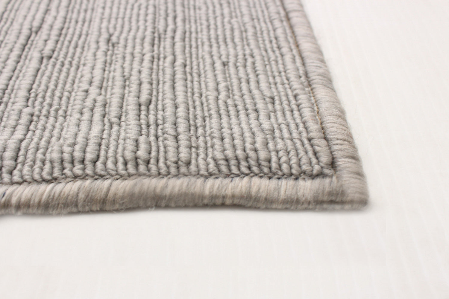 Eadda Grey 3'11" x 5'7" Area Rug|Carpette Eadda grise 3 pi 11 po x 5 pi 7 po|D86FNYVZ