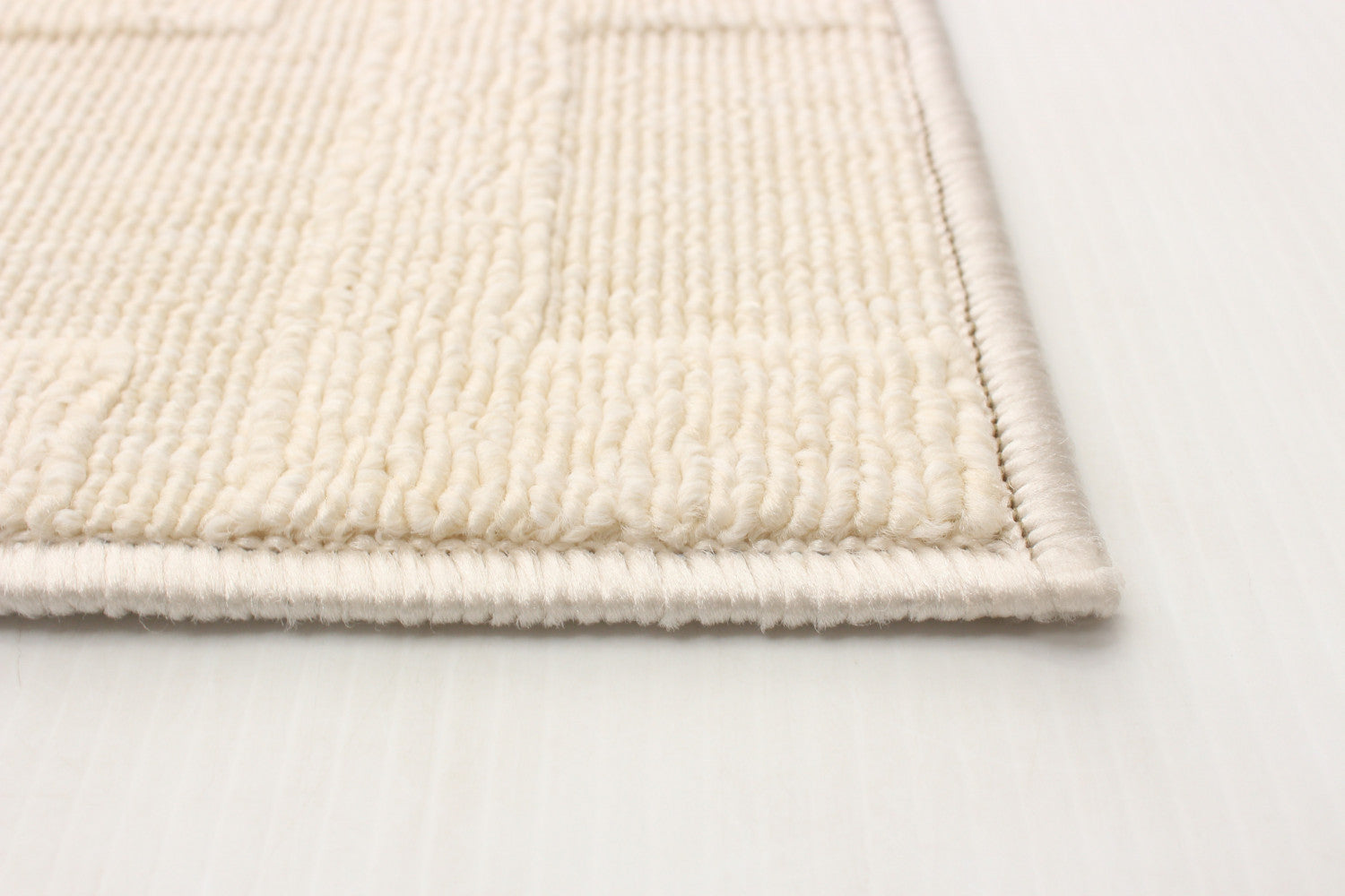 Brangane Ivory 4'7" x 6'7" Area Rug|Carpette Brangane ivoire 4 pi 7 po x 6 pi 7 po|D86F4W2H