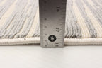 Eadda Light Grey 6'7" x 9'6" Area Rug|Carpette Eadda gris clair 6 pi 7 po x 9 pi 6 po|D86FIFD8