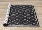 Brooke Reversible Diamonds Indoor/Outdoor Area Rug - 5'3" x 7'7"|Carpette réversible Brooke à motif de diamants pour l’intérieur et l'extérieur - 5 pi 3 po x 7 pi 7 po
