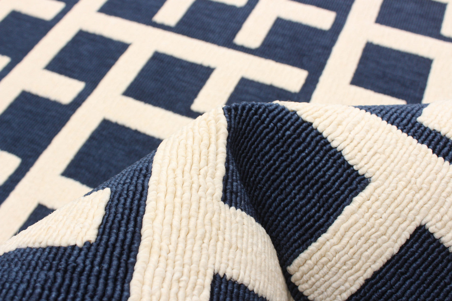 Brangane Blue 4'7" x 6'7" Area Rug|Carpette Brangane bleue 4 pi 7 po x 6 pi 7 po|D86FYGAS