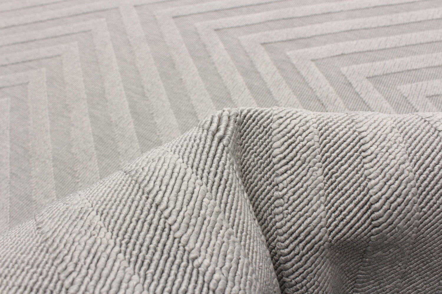 Dodie Grey 3'11" x 5'7" Area Rug|Carpette Dodie grise 3 pi 11 po x 5 pi 7 po|D86FE369