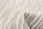 Eadda Light Grey 4'7" x 6'7" Area Rug|Carpette Eadda gris clair 4 pi 7 po x 6 pi 7 po|D86FJE9E