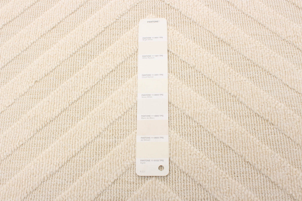 Dodie Ivory 4'7" x 6'7" Area Rug|Carpette Dodie ivoire 4 pi 7 po x 6 pi 7 po|D86FY2CG