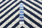 Dodie Blue-Ivory 2'8" x 4'11" Area Rug|Carpette Dodie bleueivoire 2 pi 8 po x 4 pi 11 po|D86FZ80X