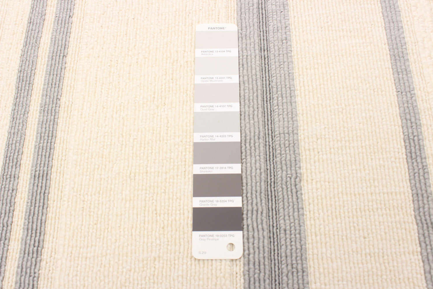 Talya Ivory 6'7" x 9'6" Area Rug|Carpette Talya ivoire 6 pi 7 po x 9 pi 6 po|D86FJ46W