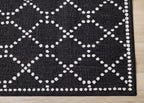 Brooke Reversible Diamonds Indoor/Outdoor Area Rug - 5'3" x 7'7"|Carpette réversible Brooke à motif de diamants pour l’intérieur et l'extérieur - 5 pi 3 po x 7 pi 7 po