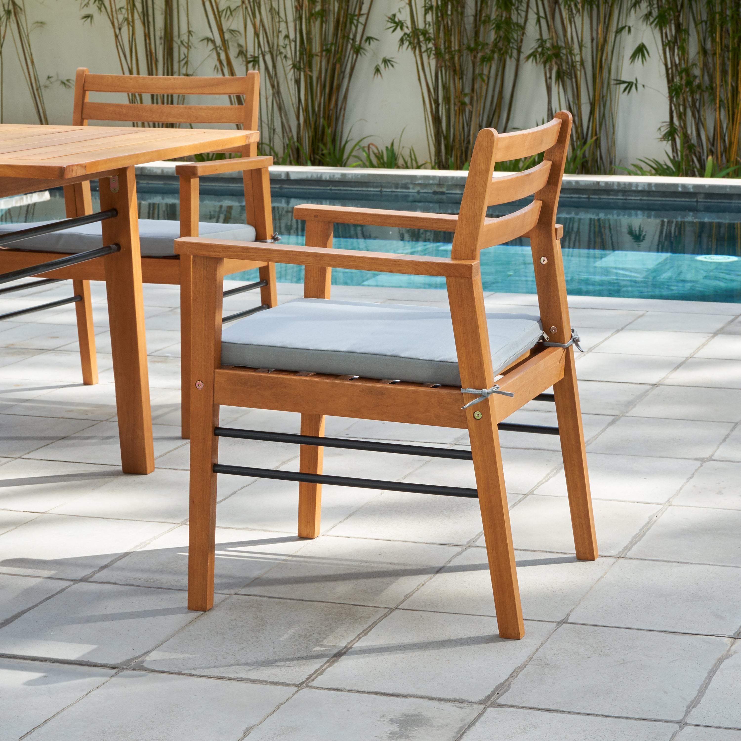Hampton Contemporary Patio Wood Dining Chair|Chaise de salle à manger contemporaine Hampton en bois pour la terrasse|D62GxLH0