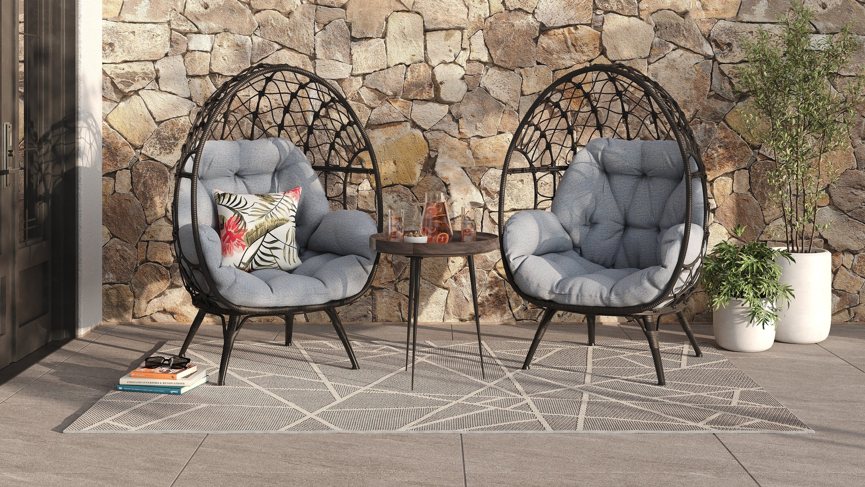 Coco Egg Outdoor Patio Chair - Grey | Fauteuil en forme d’œuf Coco pour la terrasse et l’extérieur - gris