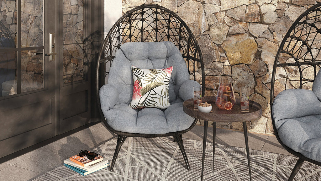 Coco Egg Outdoor Patio Chair - Grey | Fauteuil en forme d’œuf Coco pour la terrasse et l’extérieur - gris
