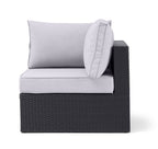 Minnesota Corner Outdoor Patio Chair - Hand-Woven Resin Wicker, Olefin Fabric UV & Weather Resistant - Grey | Fauteuil en coin Minnesota pour la terrasse - gris | MIN2G0CS