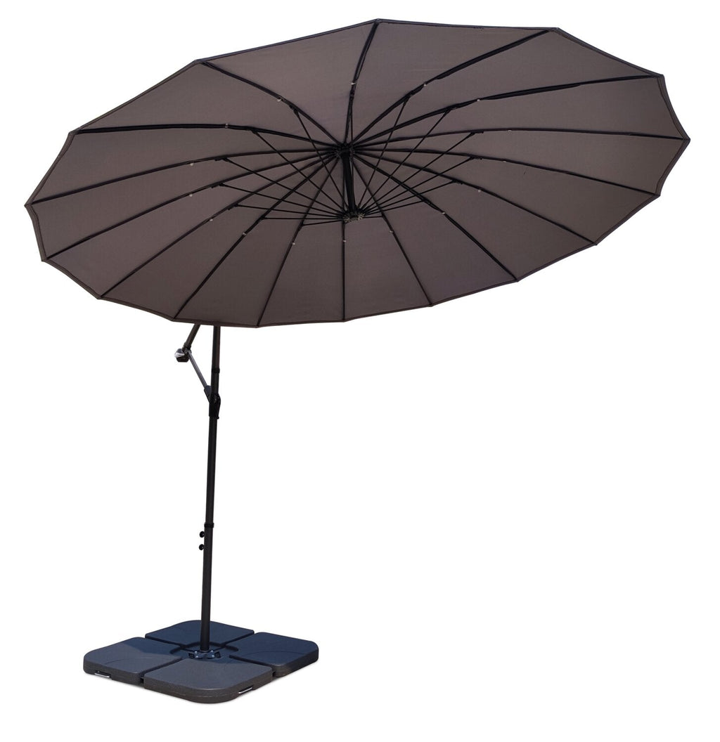Outdoor Patio 4-Piece Umbrella Base - Weather Resistant Plastic, Universal Fit, Water or Sand Fill Base - Black|Socle de parasol 4 pièces pour la terrasse à l’extérieur, plastique résistant aux intempéries, universel, base remplie d’eau ou de sable - noir