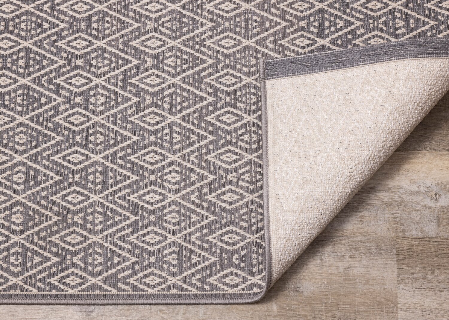 Vista Area Rug - 8' x 11' | Carpette Vista - 8 pi x 11 pi