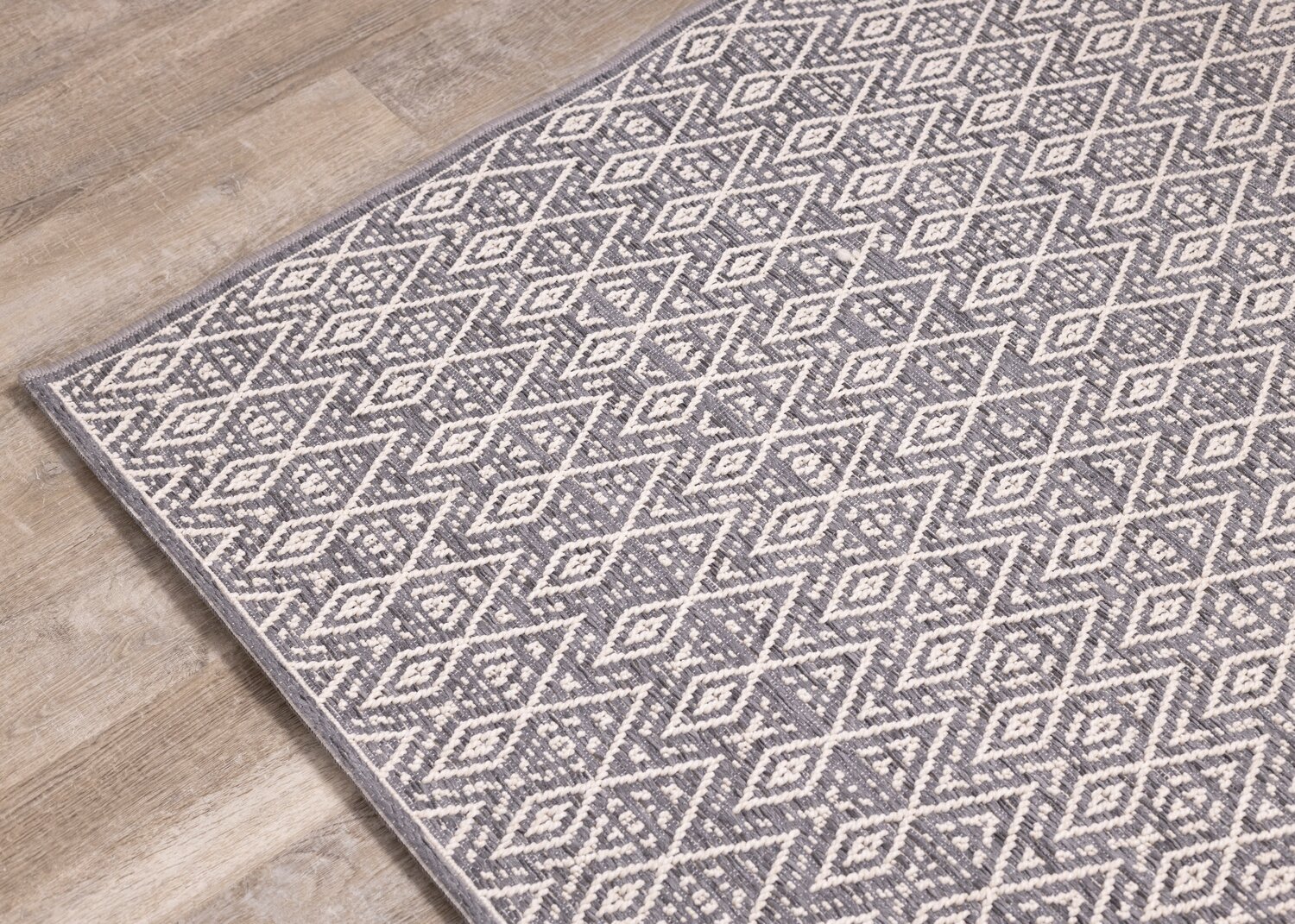 Vista Area Rug - 5' x 8' | Carpette Vista - 5 pi x 8 pi